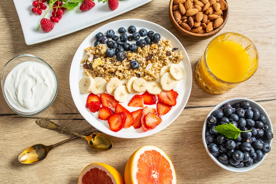 Simple Tips for Eating Healthy: Easy Daily Habits